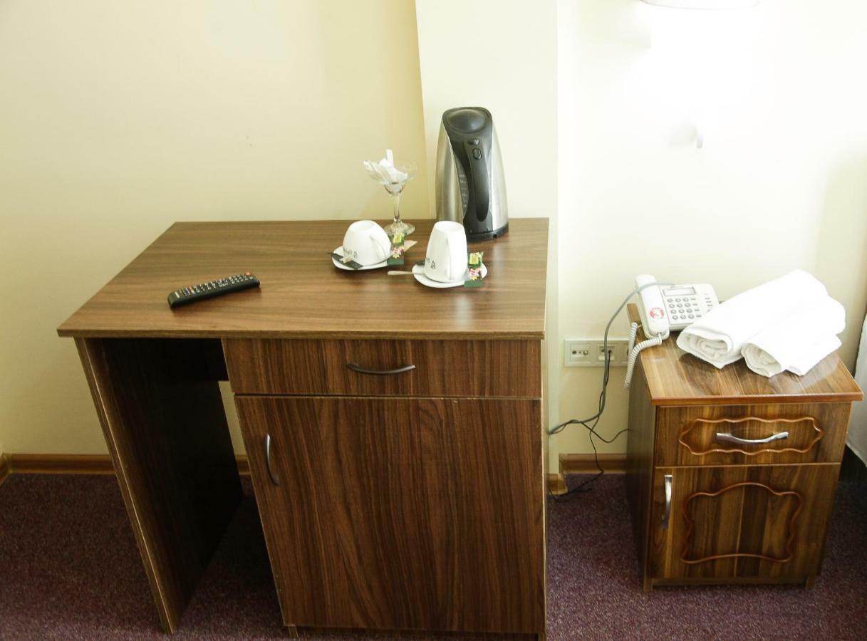 Hotel Grand Zugdidi Bagian luar foto